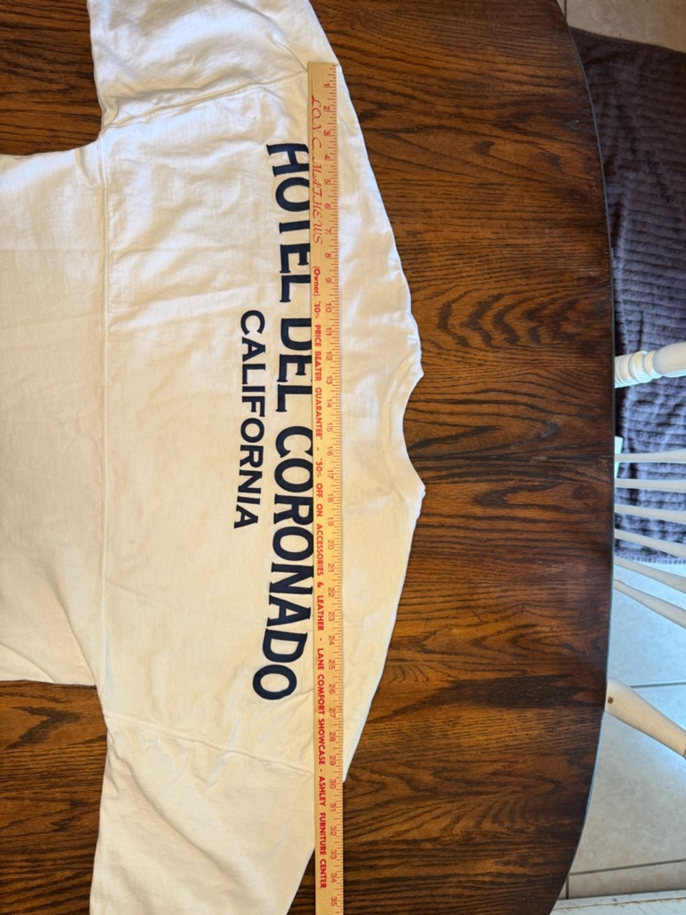 Hotel Del Coronado California White Crewneck Sweater - Picture 11 of 13